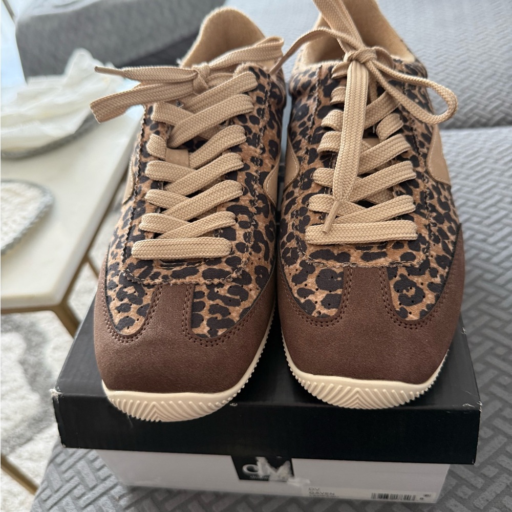 Dolce Vita Leopard-Print Lace-Up Sneakers in Brown and Tan size 8